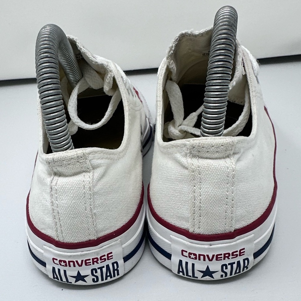 Converse Kids White Sneakers size 4 - Picture 2 of 9